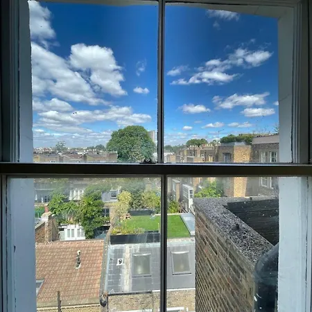 Portobello Road Artistic Studios 'Budget' London Room photo