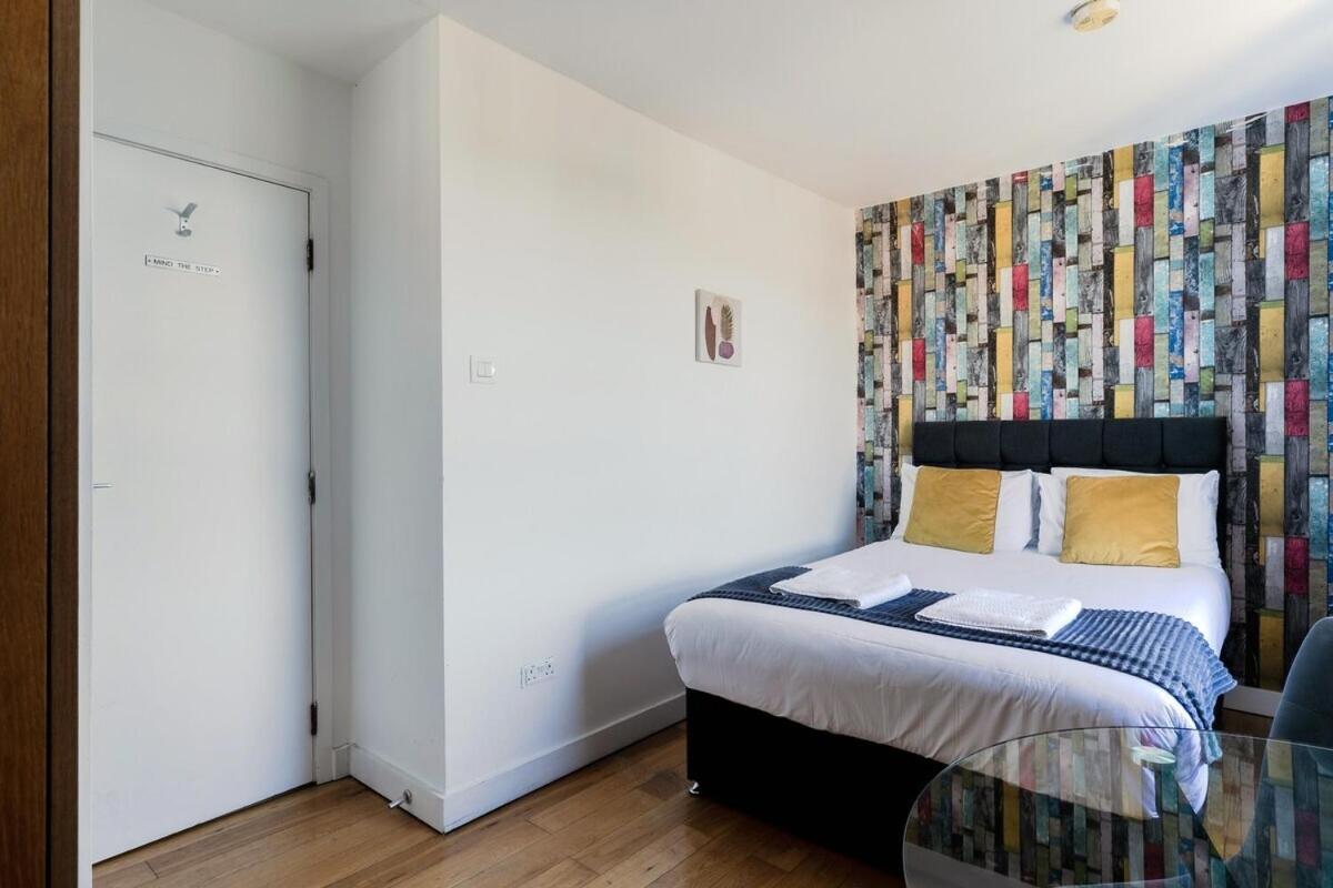 Apartment Portobello Road Artistic 'budget'