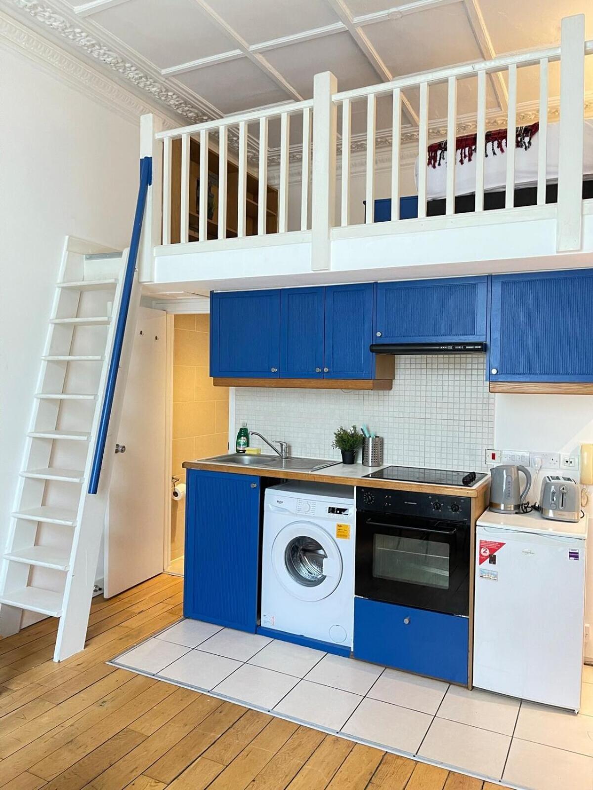 Apartment Portobello Road Artistic 'budget'